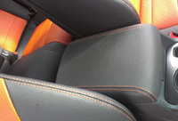Автосервис Авто-Профит закончил работу над автомобилем Dodge Challenger 2011.